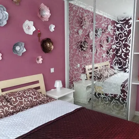 Apartment Komfort House *